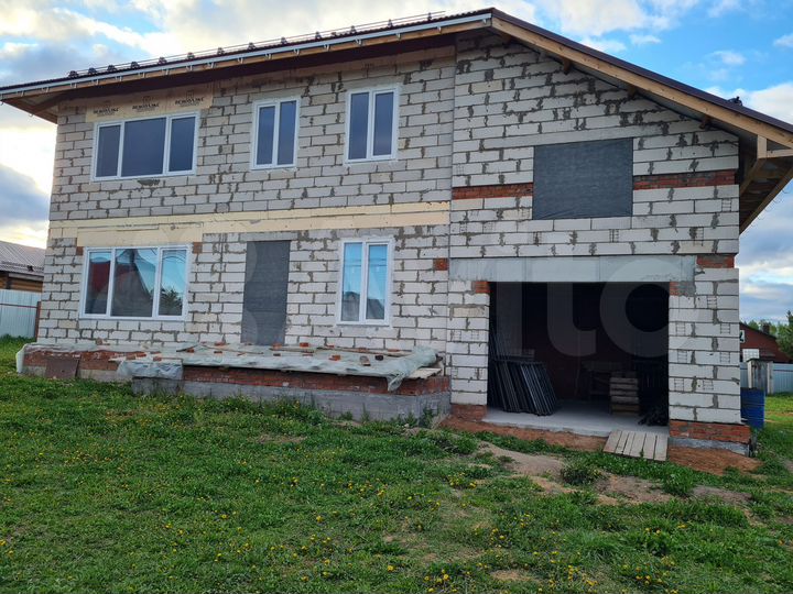 Дом 160 м² на участке 12 сот.