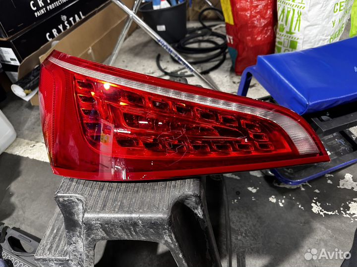 Задний фонарь audi q5 2010г