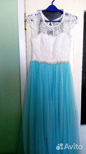Продам платье