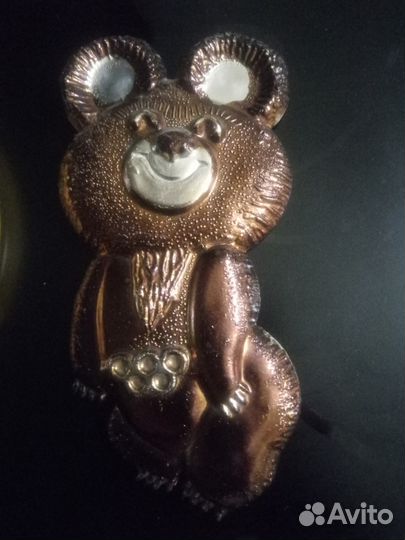 2 панно с олимпийским медведем