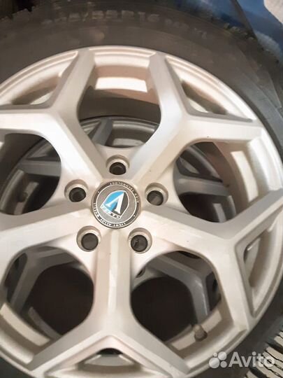 Колеса в сборе r16 зимние ford