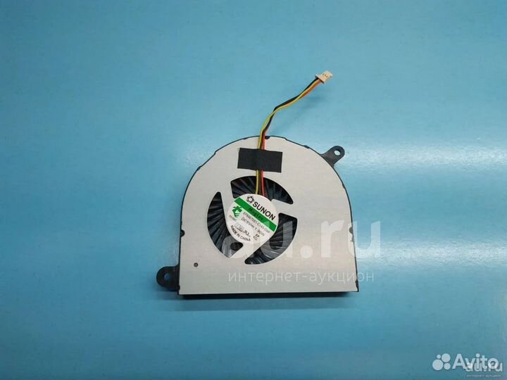 Вентилятор для ноутбука Dell Inspiron N7010
