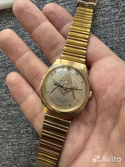 Часы bulova 