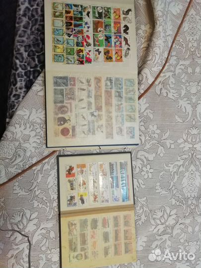 Продам альбомы с марками 80-ых годов