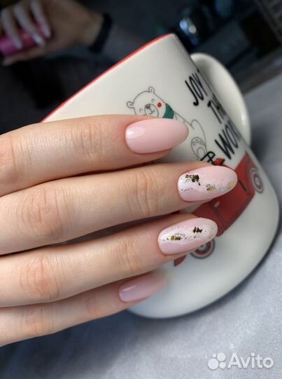 Маникюр на дому