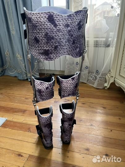 Ортез на коленный сустав