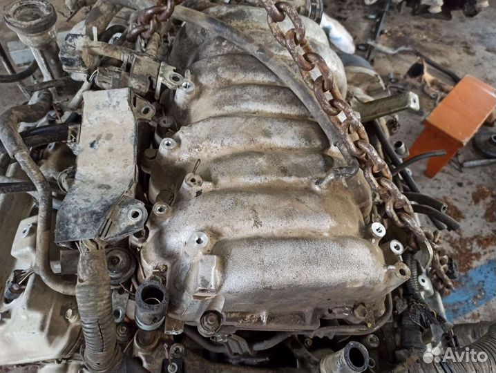 Впускной коллектор Toyota Land Cruiser 100 4.7 2UZ