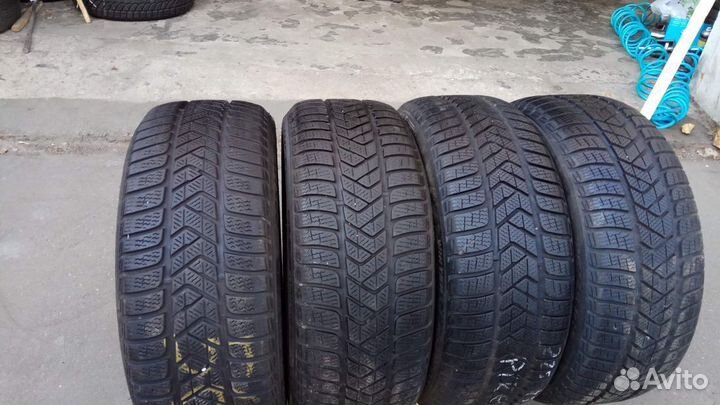 Pirelli Winter Sottozero 3 225/40 R18 92H