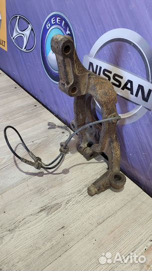 Кулак поворотный Цапфа Ступица в сборе Nissan tean