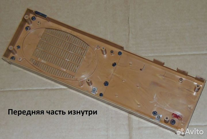 Корпус 3-хпрограммного р/приёмника трио. СССР