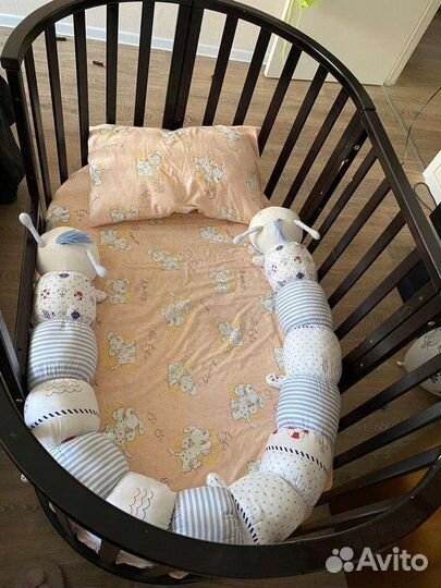 Детская кроватка