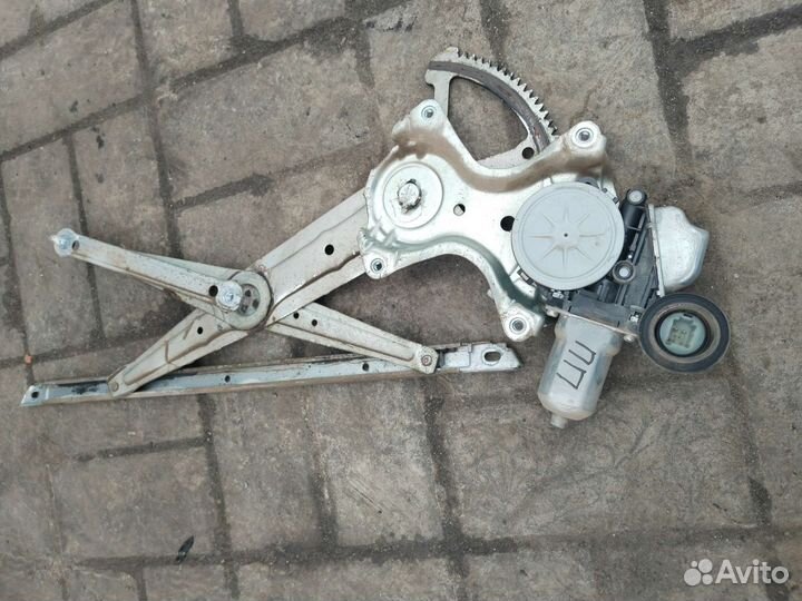 Стеклоподъемник перед правый таета камриV50 13г
