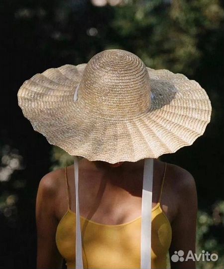 Шляпы, козырьки и сумки