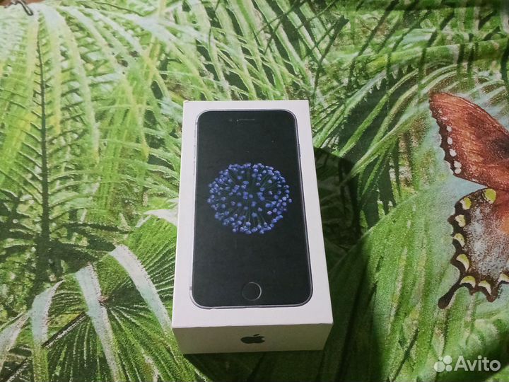 Коробка от iPhone 6