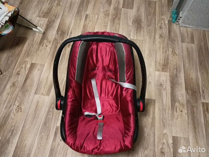 Переноска для детей в машину