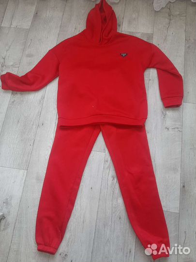 Спортивный костюм