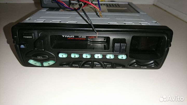 Автомагнитола кассетная + кассеты в подарок