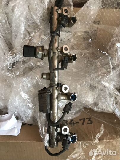 Топливная рампа в сборе М271