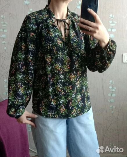 Блузка с завязками 42 размер