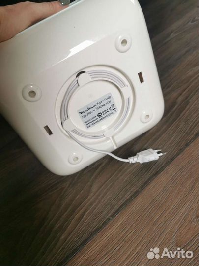 Йогуртница Moulinex YG100138