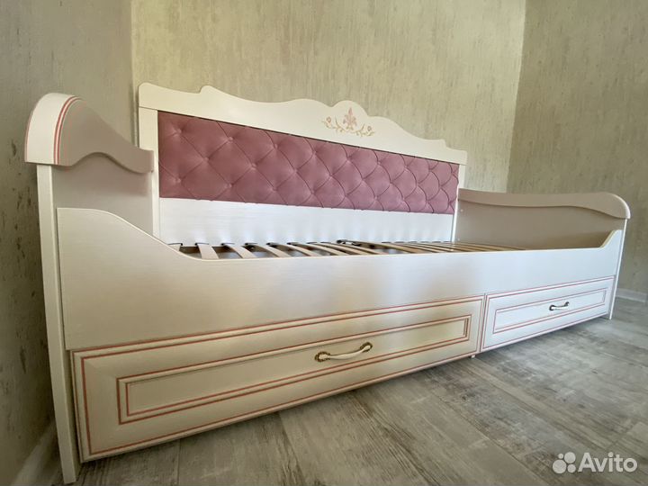 Детская кровать диван