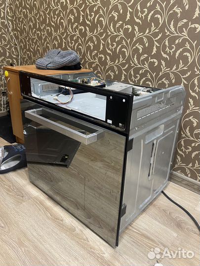 Духовой шкаф