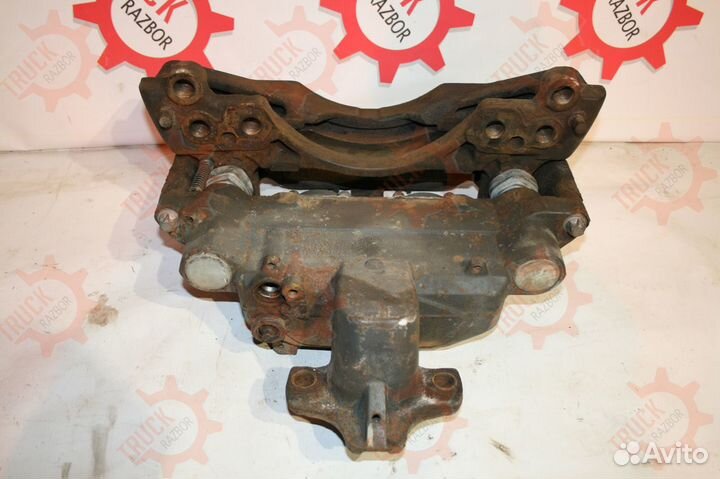 Суппорт передний левый Volvo