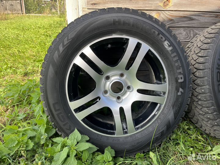 Зимние шипованные колеса R16