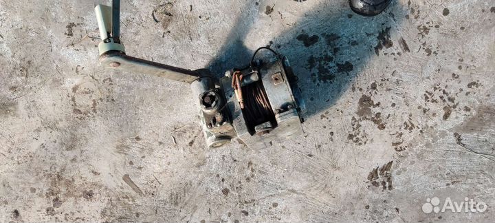 Лебедка ручная авиационная