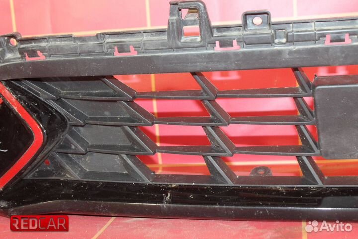 Решетка бампера перед нижняя Kia Cerato 4 (21)