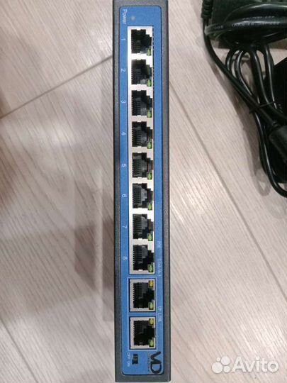 PoE-коммутатор на 10 портов