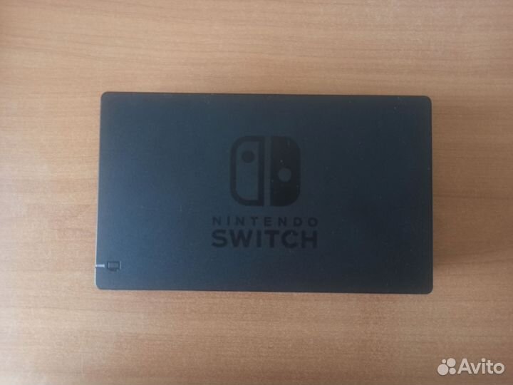 Nintendo Switch + Pro controller + Fifa 19 + Чехол