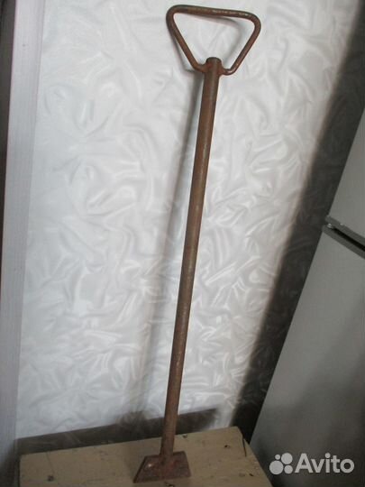 Старинные чугунные утюги и ручные шинковки, Русь