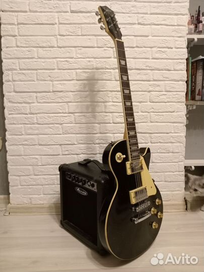 Комбоусилитель Denn