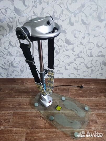 Вибромассажер Body Trainer BM1200G