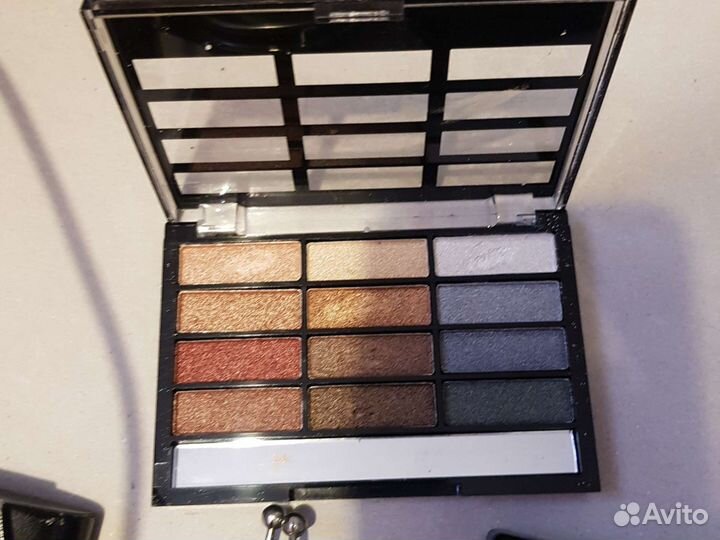 Косметика новая