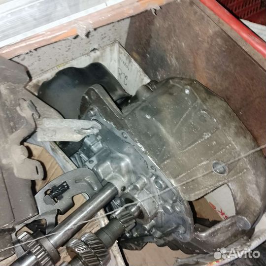 Корпуса коробки Renault Logan