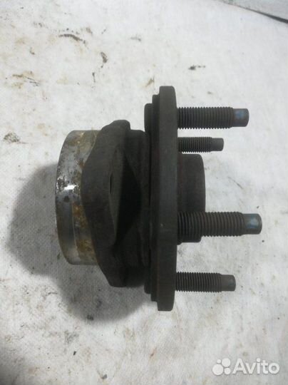 Ступица передняя Opel Astra J 2009-2015