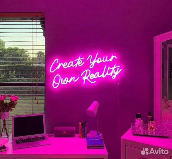 Неоновая вывеска