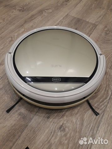 Робот пылесос ilife v50