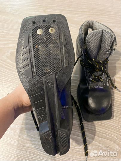 Ботинки лыжные