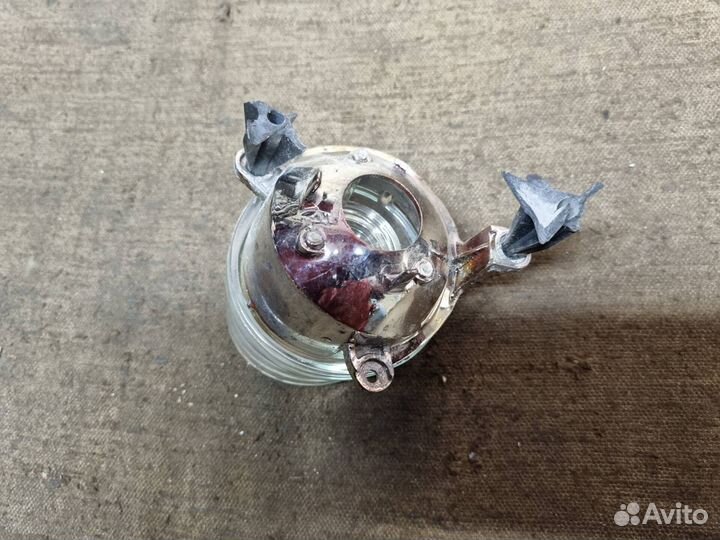 Линза поворотника правой фары Porsche Cayenne 955