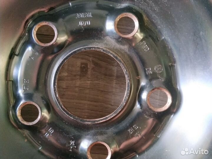 Диск r 15 металлический, штампованный