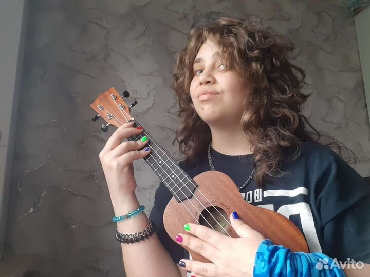 Обучение детей гитаре/укулеле/английский язык