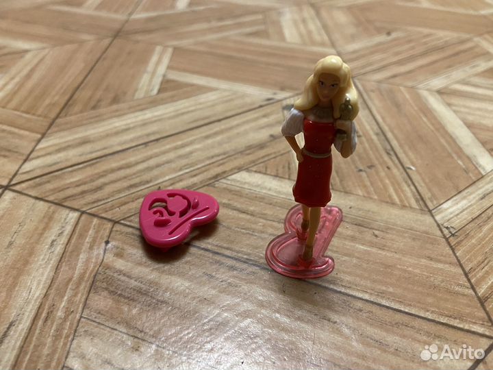 Киндер игрушки Барби феи леди баг