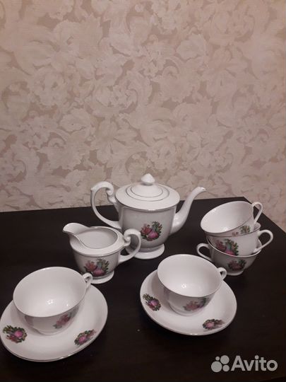 Китайский фарфоровый чайный сервиз