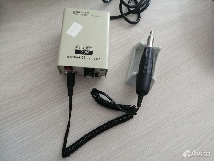 Аппарат для маникюра и педикюра Strong