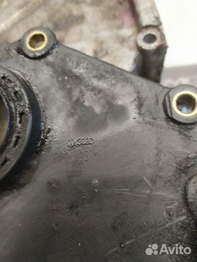 Крышка двигателя передняя VW VAG 3.6 BHK cmt