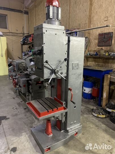 Сверлильный станок 2н125