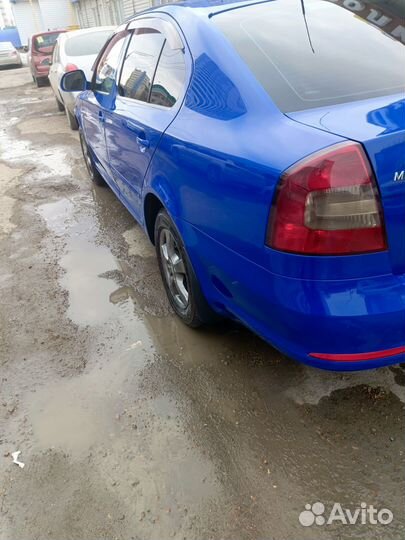 Skoda Octavia 1.6 МТ, 2009, 180 000 км